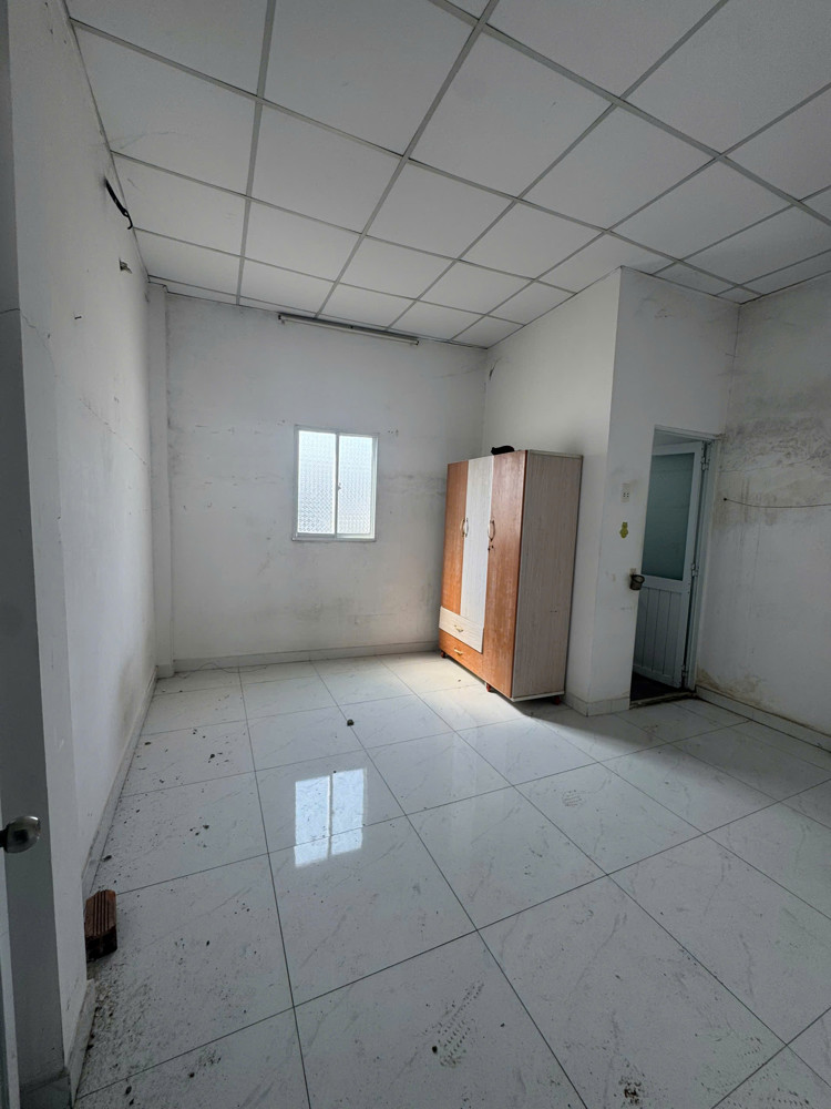 Bán Nhà Phường Tân Phú, Quận 7,4X14 4 Tỷ 2