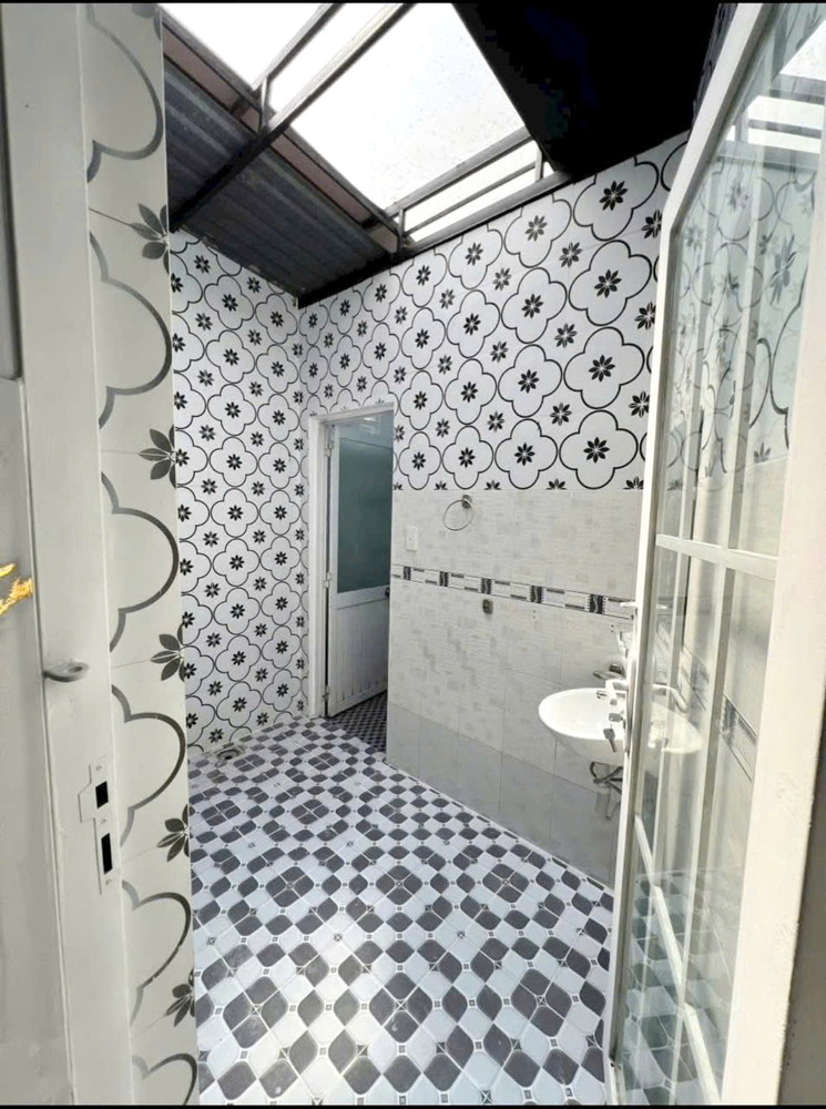 Nhà Mới 74.2M2 Hẻm 3M Phạm Thế Hiển P4q8