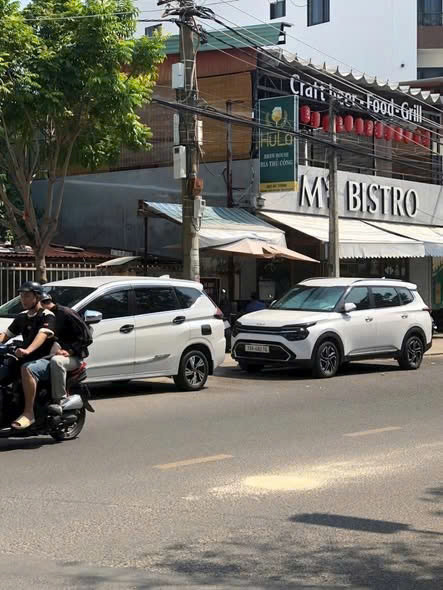 Bán Hoặc Cho Thuê Nhà Mặt Tiền Dã Tượng , Nha Trang , 3Pn, Sân Đậu Ô Tô Thoải Mái