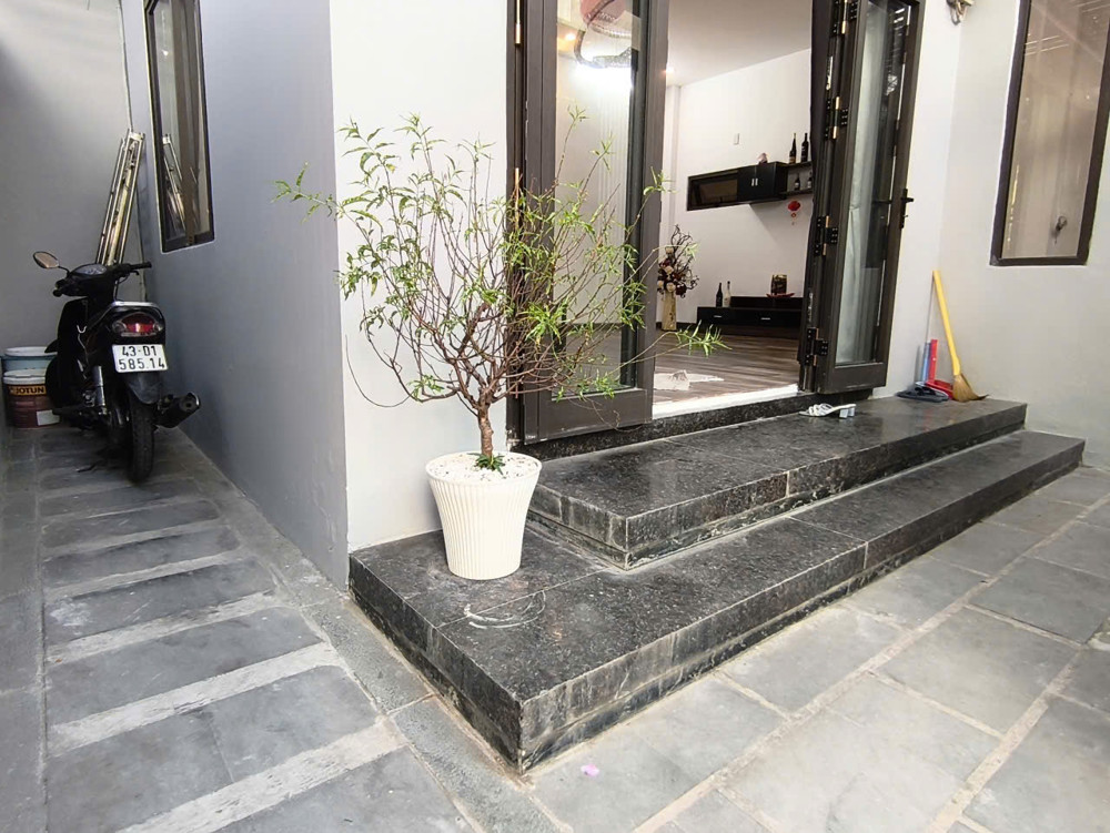 ► Gần Mt Ông Ích Khiêm Khu Big C, 95M2, Ngang 7.3M, 3 Mặt Thoáng, Giá Sập Hầm