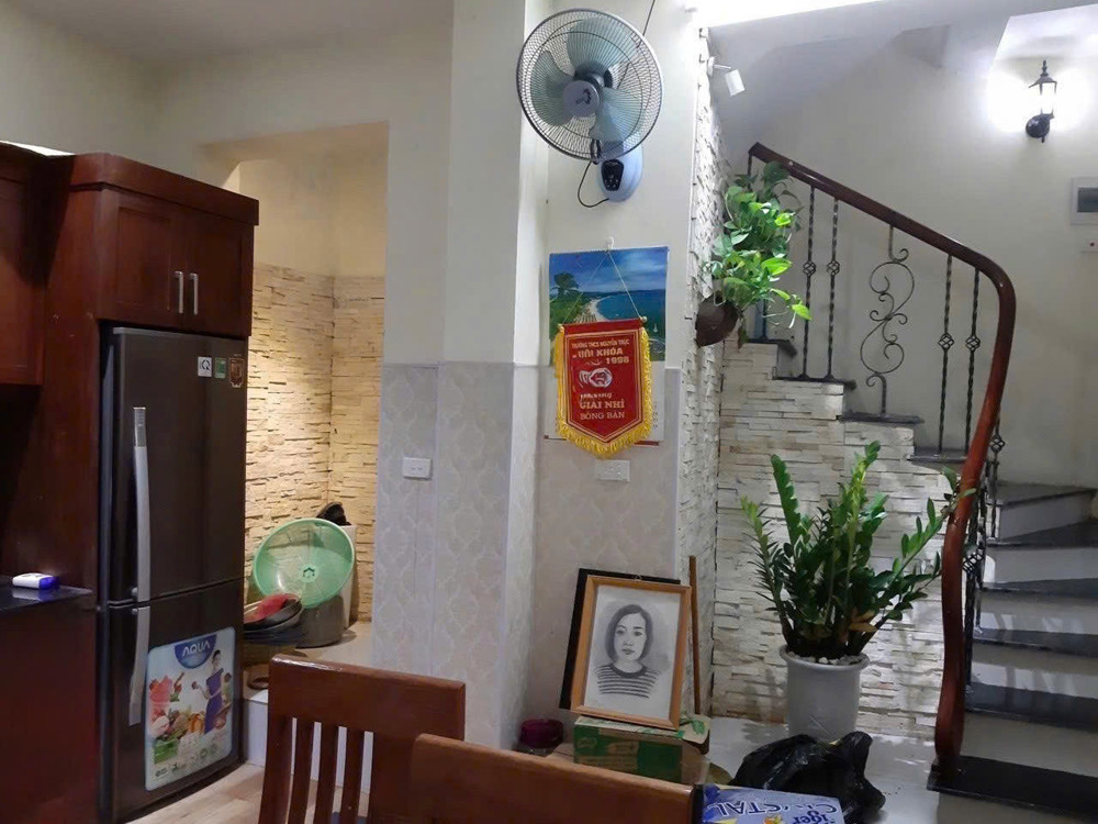 Cho Thuê Nguyên Căn Bùi Xương Trạch, Thanh Xuân, Sát Phố, 52M 3T, 4 Ngủ 12Tr 0903258273