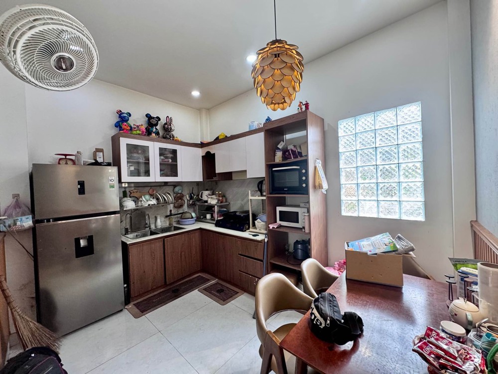 Bán Nhà Full Nội Thất , Vị Trí Đẹp Trung Chánh,Hóc Môn