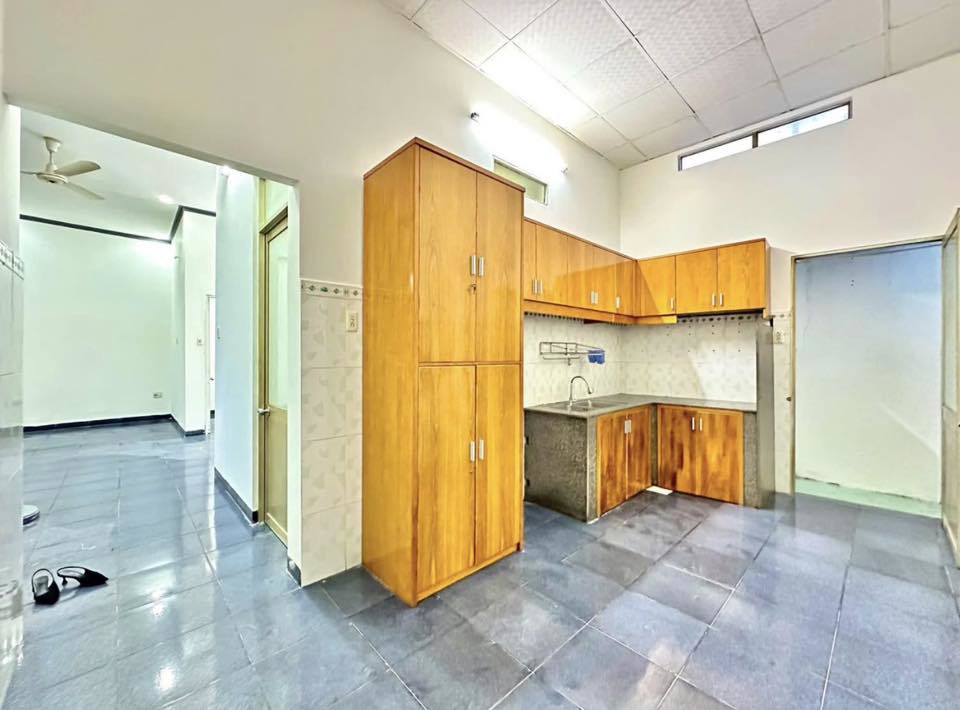 Bán Nhà Căn Góc Hẻm Đối Diện Champa Isiand Nha Trang