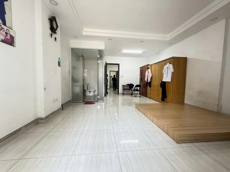 Bán Nhà Biệt Thự Hẻm 6M Quang Trung - Ngay Chợ Hạnh Thông Tây, 13X30m, 2 Tầng, 20,9 Tỷ