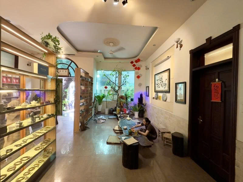 Bán Nhà Biệt Thự Nguyễn Súy - Gần Chợ Tân Hương, 250M2, 14X21,5M, 3 Tầng, 23,5 Tỷ