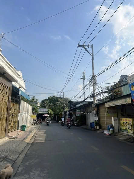 Mặt Tiền Hiệp Thành 17 – Ngang 4M – Xây 4 Tầng – Đối Diện Tòa Vp Lớn