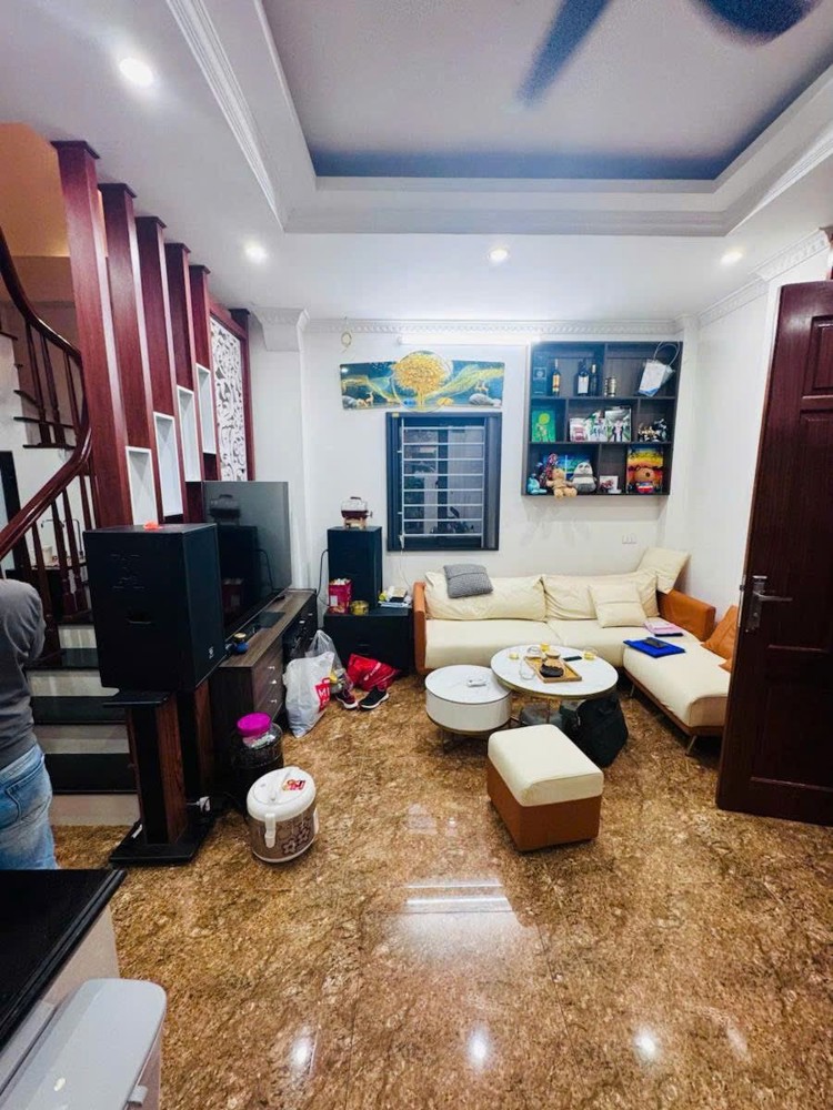 Siêu Phẩm Ba Đình – Lô Góc – Thang Máy – Ngõ Thông – Giá Cực Tốt Phan Kế Bính – Thông Đào Tấn