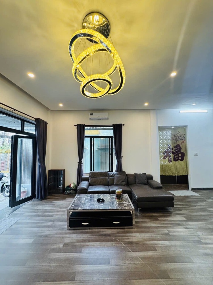 Nhà Đẹp - Giá Tốt Chính Chủ Bán Nhanh Nhà Mặt Tiền Thuận Tiện Kinh Doanh Tại Quận Thanh Khê, Đà Nẵng