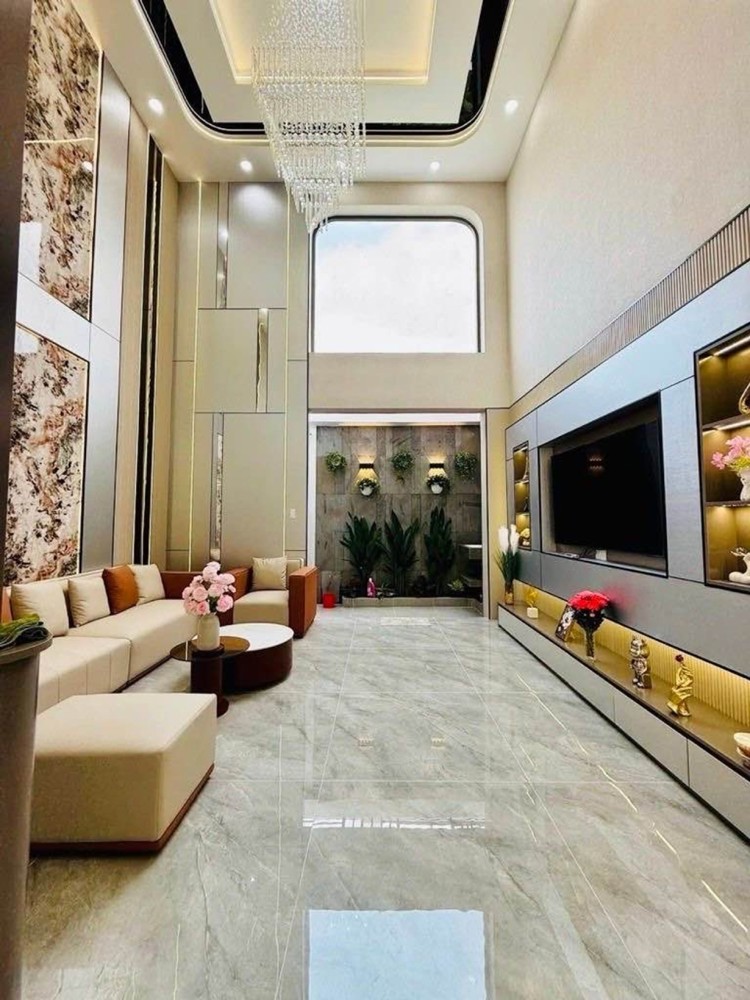 L2170 Nhà Mới Sát Phường An Phú Đông Q12, Shr, Vuông, Hxh, 5 Tầng, 8.X Tỷ