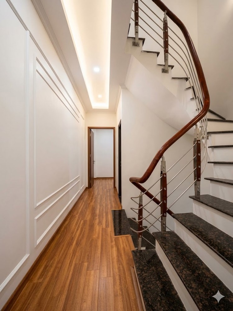 Nhà Cạnh Võ Chí Công Tây Hồ - Ngõ Nông – 2 Phút Hồ - Lâu Lâu Mới Có – 3 Gác Vào Nhà - Ở Sướng