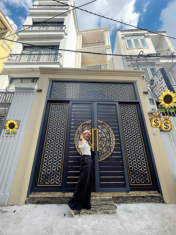 Siêu Phẩm Bán Nhà 4 Tầng Thiết Kế Theo Phong Cách Châu Âu - Mặt Tiền Hxh Đường Võ Văn Kiệt, Quận 1