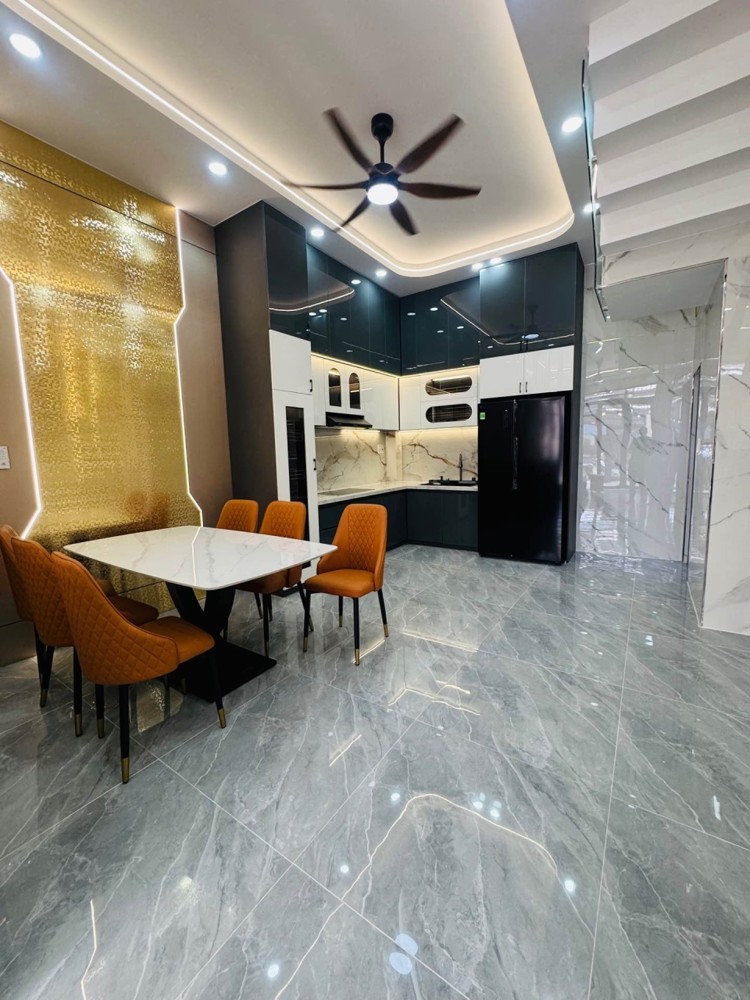 L2177 2 Nhà Thạnh Lộc 37 An Phú Đông, Shr, Vuông, Hxh, 5 Tầng, 5X20m, 7.X Tỷ