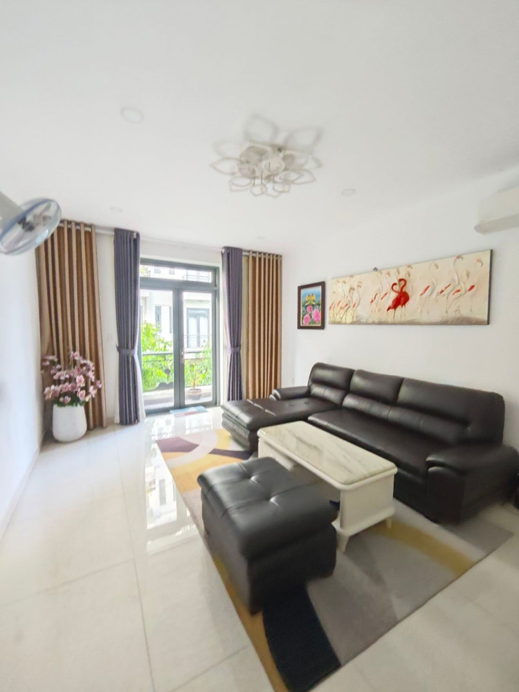 L2178 Nhà Kdc Bảo Ngọc Garden Thạnh Lộc 44, Shr, Vuông, Hxh, 5 Tầng, 4X15m, 6.X Tỷ