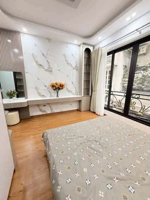 Tây Sơn –Diện Tích 58M – Nhà 5 Tầng - Mặt Tiền 5M – Giá Chỉ 11,8Tỷ