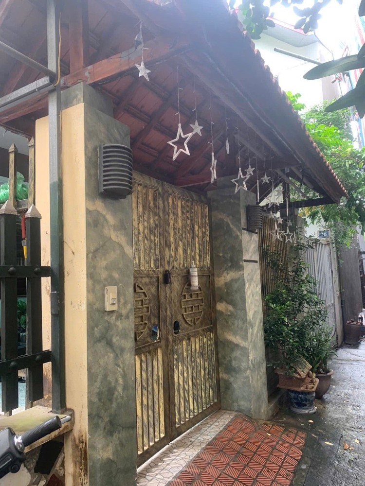 Bán Nhà 4T Hoa Lâm, Ô Cách. Siêu Rộng 106M Sân Vườn, Giá Chỉ Nhỉnh 15T Còn Tl