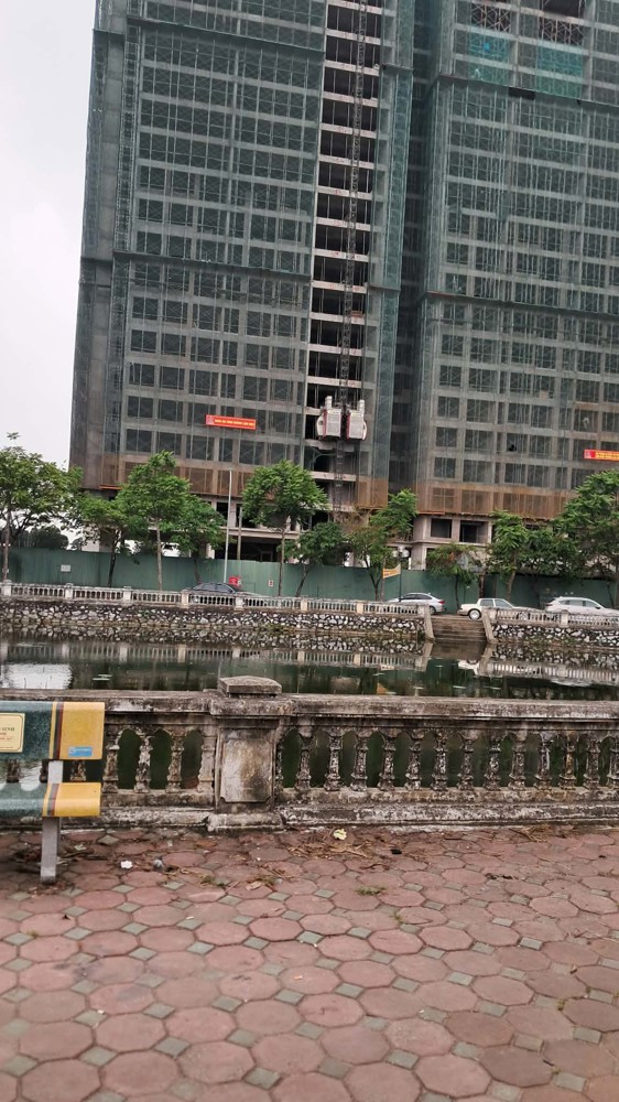 Bán Nhà Long Biên 60M2- View Hồ- Ô Tô Tránh- Hàng Xóm Vinhomes- Hơn 12 Tỷ [0372311369]