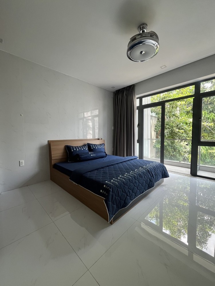 Bán Nhà Đường Số 9 Trường Thọ, Thủ Đức, Tp Hcm. Dt 52M2, 3 Tầng, 3Pn, Giá 7.7 Tỷ, Shr - 0933125879