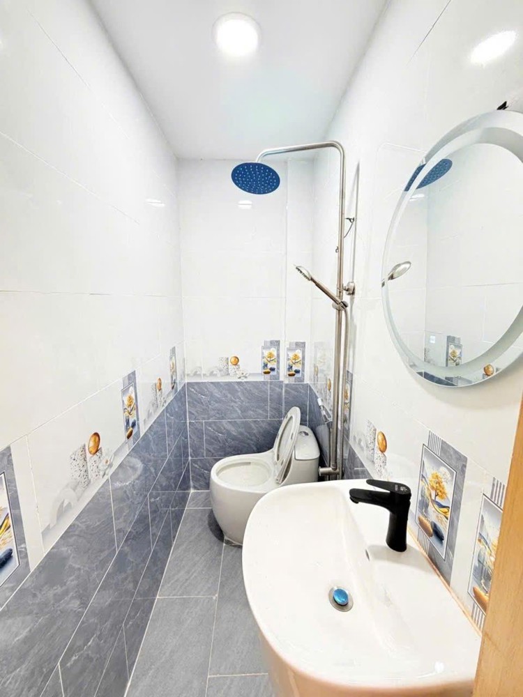 Hẻm Xe Hơi Tân Bình – 2 Tầng – Gần Sân Bay – Chỉ 4.05T