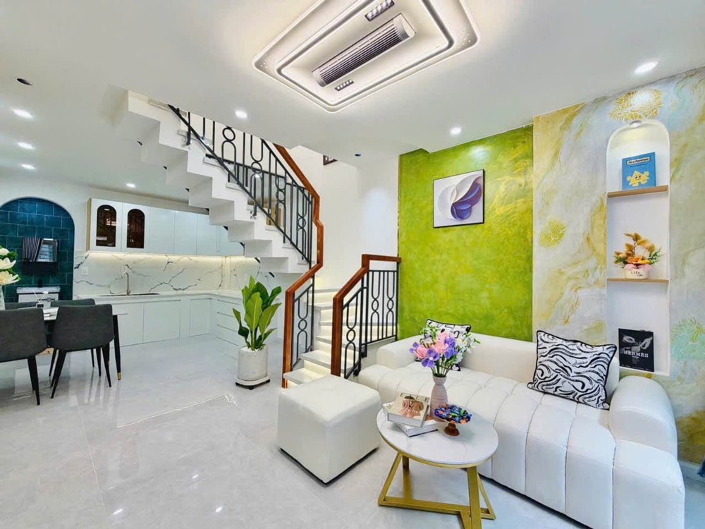 Ôtô Nhỏ Tới Cửa - Trung Tâm Gò Vấp - Tặng Full Nội Thất Xịn - Khu Dân Trí Cao - Chỉ 4.X Tỷ