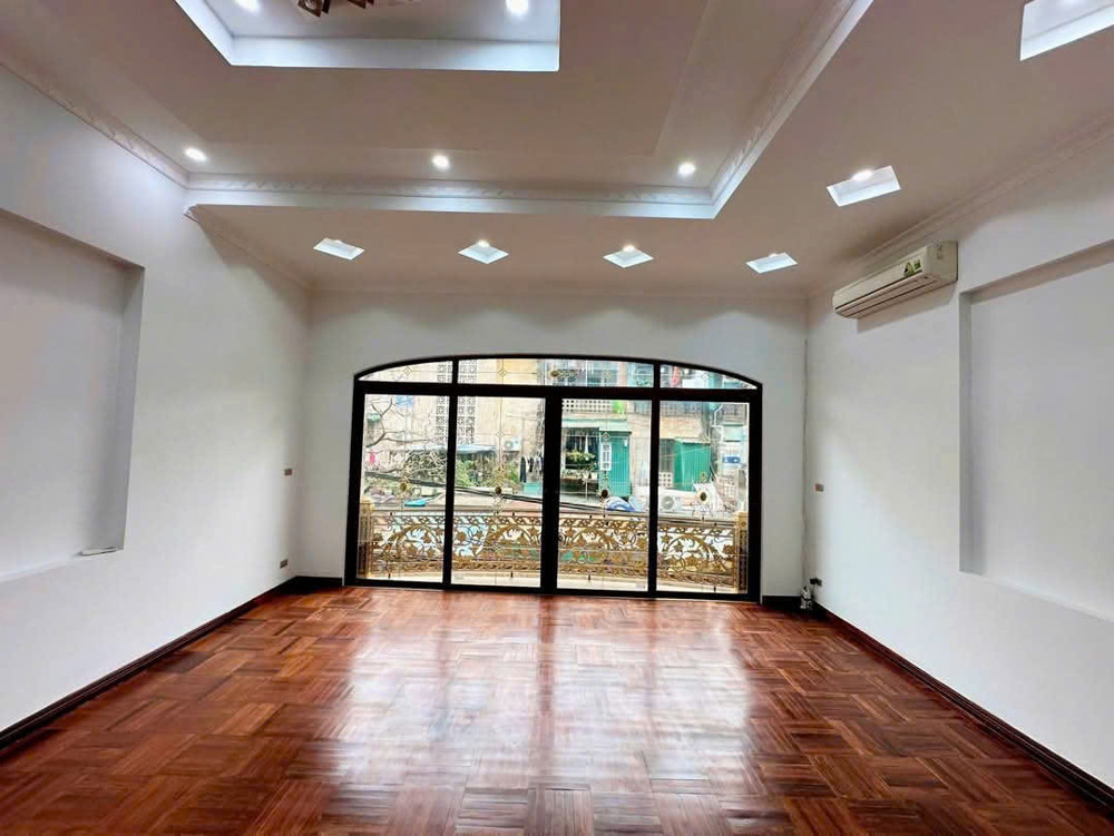 Hot - Mặt Phố Thọ Lão – Hai Bà Trưng 55M² – 7T – Thang Máy – 36 Tỷ