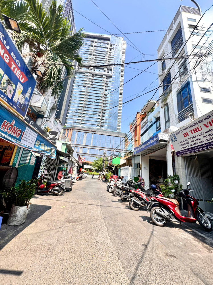 Bán Nhà 5 Tầng Mặt Tiền 10M Đ.nguyễn Trãi, P.nguyễn Cư Trinh, Quận 1- Dt 4,1M*17m Vuông Đẹp - Hdt