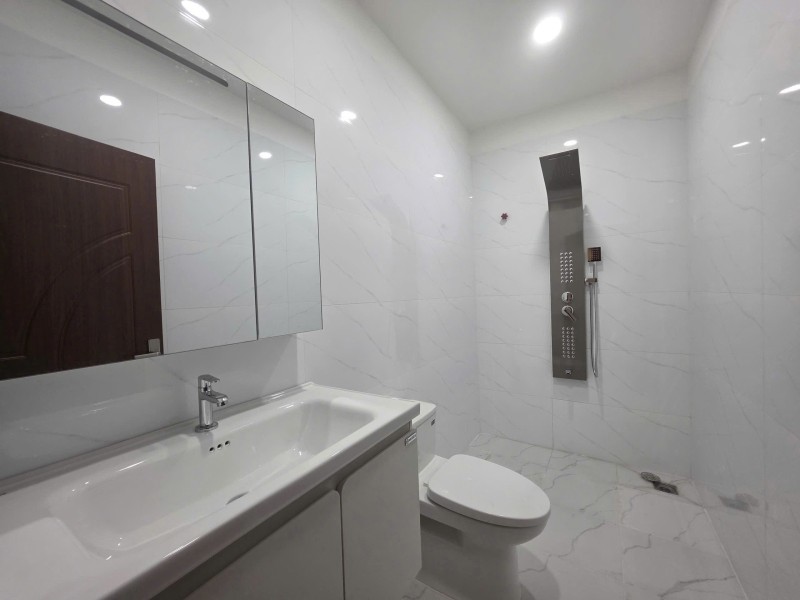 Bán Nhà Mặt Phố Kha Vạn Cân, Linh Trung, Thủ Đức, Tp Hcm. Dt 120M2, 2 Tầng. Giá 10.1 Tỷ, Shr