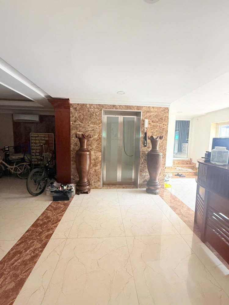 Bán Nhà Hẻm 16M Tân Quý - 400M Chợ Tân Hương, 5X18m - 4T- 4Pn - Thang Máy, 13,7 Tỷ