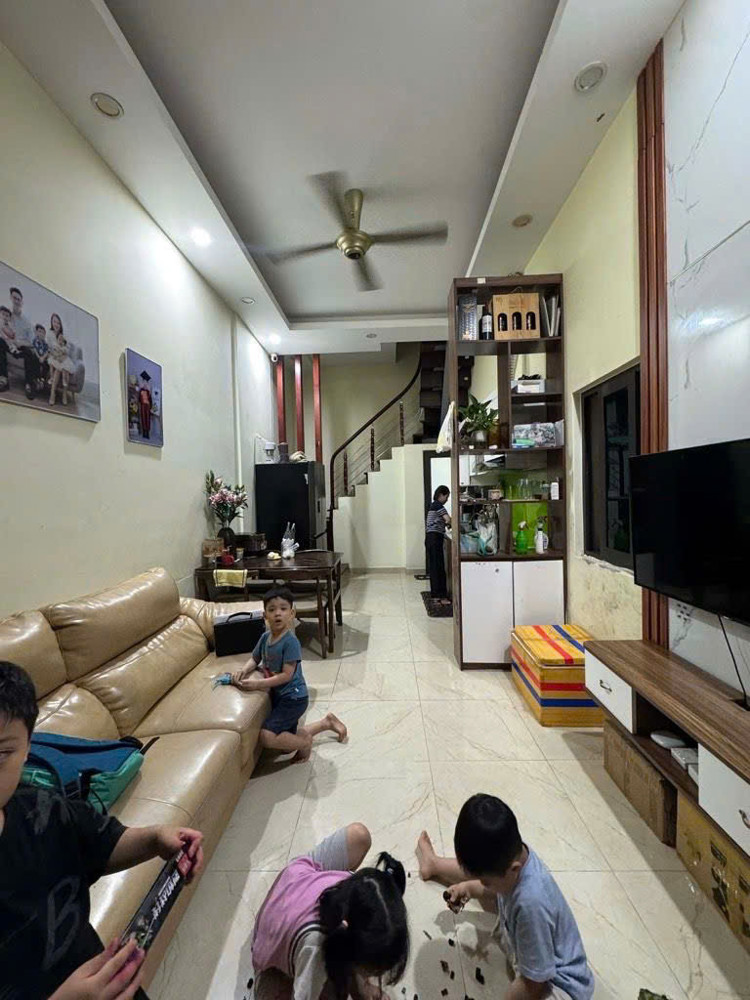 Bán Nhà Trần Cung – Lô Góc 2 Thoáng – Ô Tô Đỗ Cửa – Tiềm Năng Tăng Giá Cao