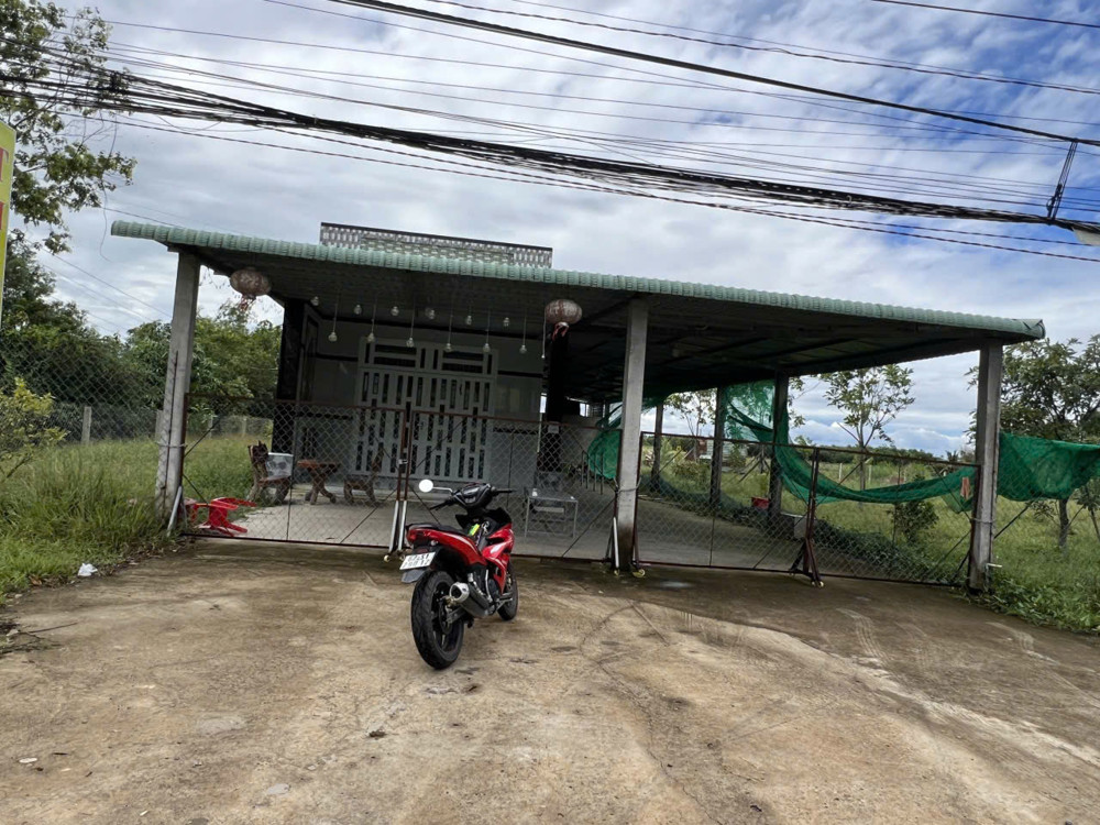 Hot Đất Đẹp- Giá Tốt Chính Chủ Cần Bán Gấp Lô Đất Tiềm Năng Tại Huyện Đức Huệ, Tỉnh Long An