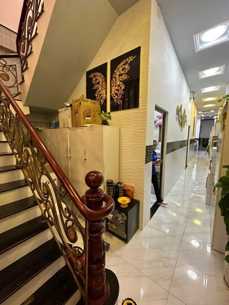 Hót Hót !!!Nhanh Tay Sở Hữu Ngay Căn Biệt Thự Siêu Đẹp Vị Trí Tại Thành Phố Cần Thơ ( Sóc Trăng Cũ )