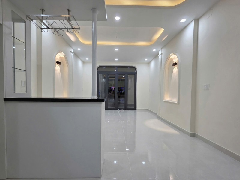 Bán Nhà Mặt Phố Kha Vạn Cân, Linh Trung, Thủ Đức, Tp Hcm. Dt 120M2, 2 Tầng. Giá 10.1 Tỷ, Shr