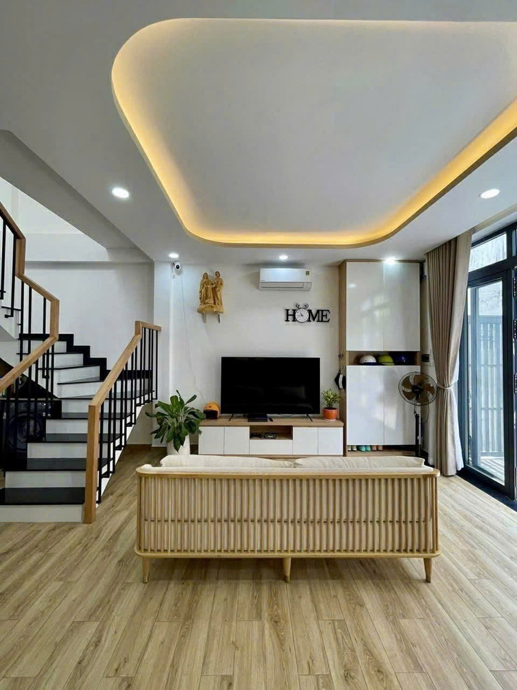 Quận 7 - Huỳnh Tấn Phát – Căn Hộ Dịch Vụ 4 Tầng – Dòng Tiền 60Tr/th – 87M² – 8.7 Tỷ