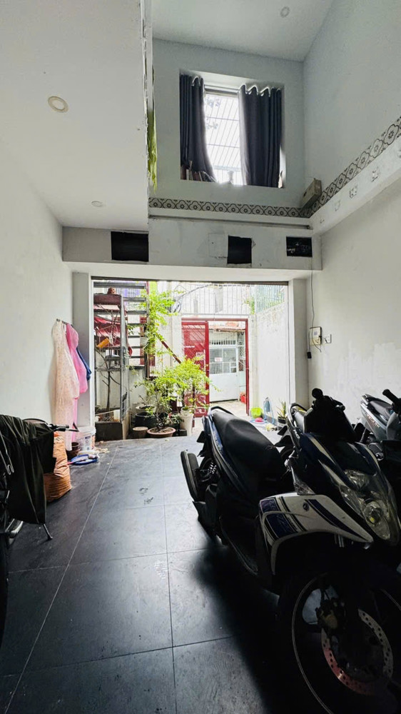 Quận 7 - Hẻm Xe Hơi Sát Nhà - Gần Mặt Tiền - 5 Tầng - Hoàn Công Đủ - 8Pn Tiện Làm Chdv - Đang Có