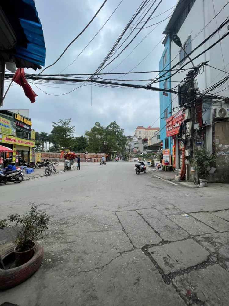 Đất Đẹp - Giá Tốt - Cần Bán Nhanh Lô Đất Vị Trí Đắc Địa Đường Ngọc Hồi, Yên Ngưu, Đại Thanh, Hà Nội