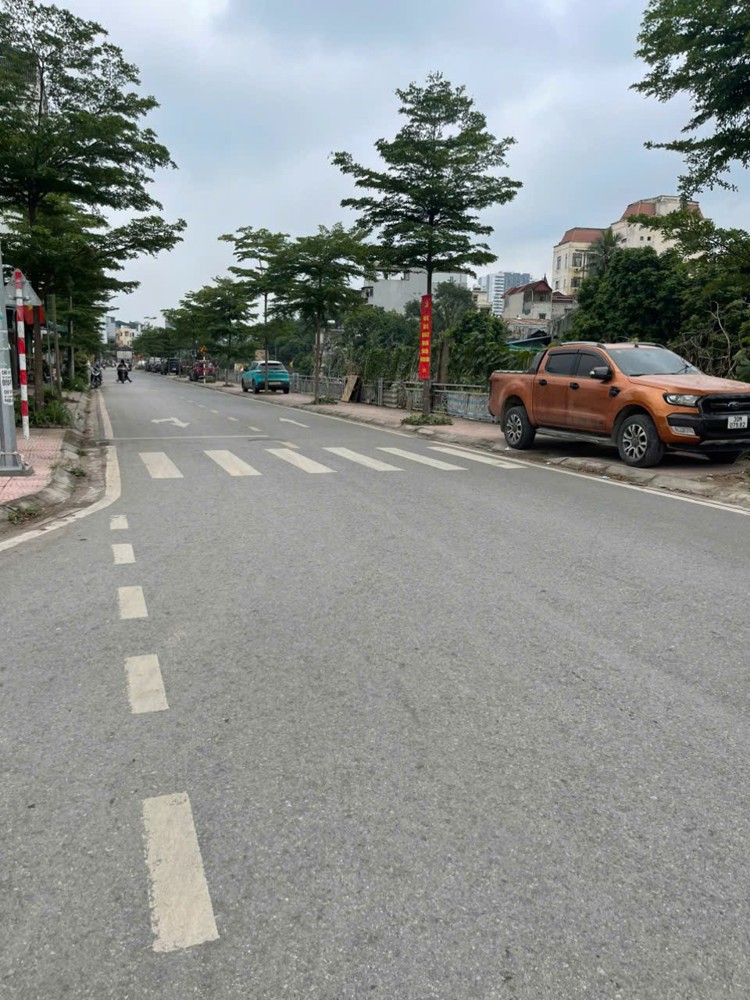 Đất Đẹp - Giá Tốt - Cần Bán Nhanh Lô Đất Vị Trí Đắc Địa Đường Ngọc Hồi, Yên Ngưu, Đại Thanh, Hà Nội