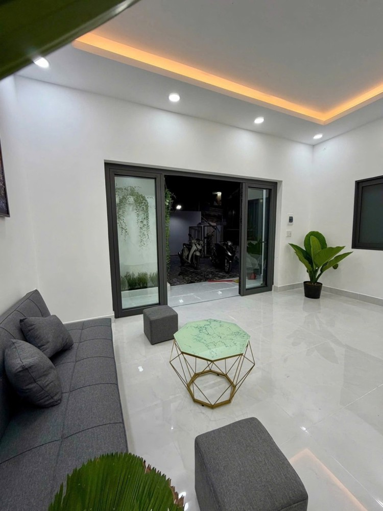 Bán Nhà C4 Hiệp Bình Phước Thủ Đức - 105M2 - Nở Hậu - Sát Ql13 - Giá 4.45 Tỷ