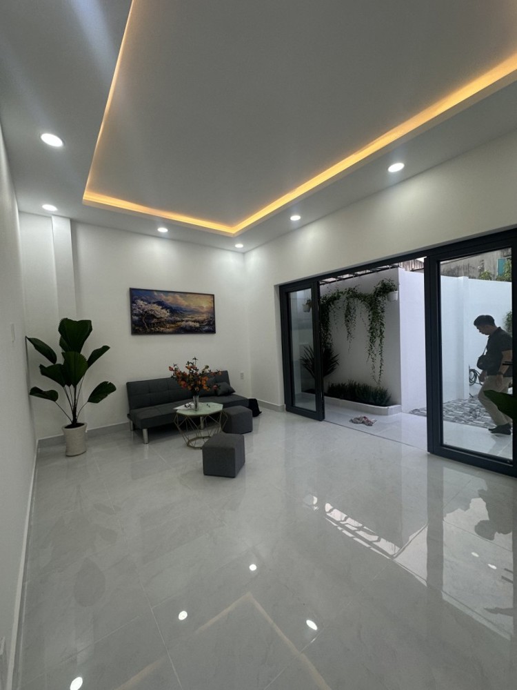 Bán Nhà C4 Hiệp Bình Phước Thủ Đức - 105M2 - Nở Hậu - Sát Ql13 - Giá 4.45 Tỷ