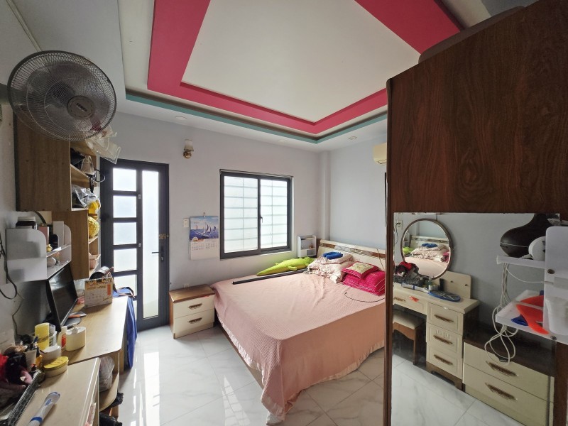 Bán Nhà Đường Ngô Chí Quốc, Bình Chiểu, Thủ Đức, Tp Hcm. Dt 86M2, 3 Tầng. Giá 6,05 Tỷ, Shr 