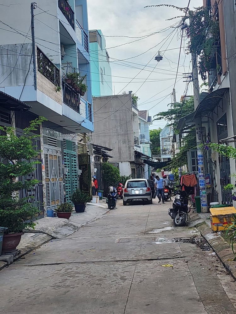 Bán Nhà 2 Tầng, 61M2, Hẻm Xe Hơi Bình Thành, Bhhb Bình Tân, Chỉ 3.5 Tỷ Tl