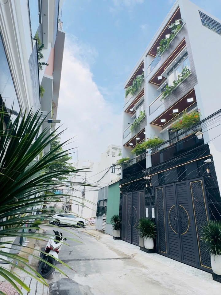 Q7 – Nguyễn Thị Thập – Xe Hơi Vào Nhà – Dòng Tiền Ổn Định 40 Tr/ Tháng