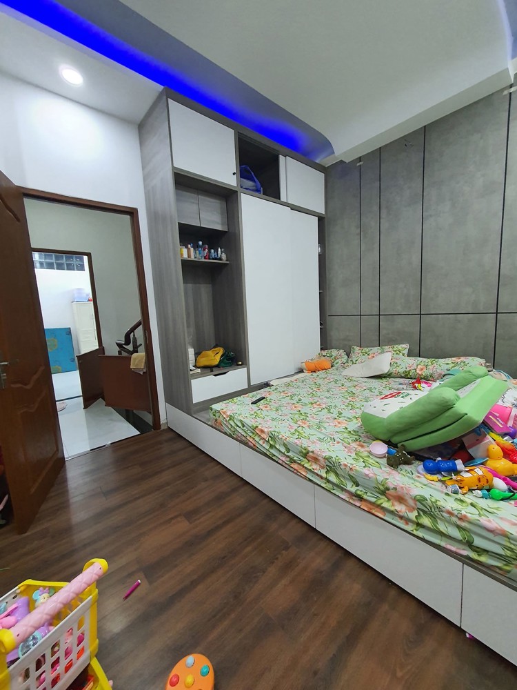 Bán Nhà Hxh Đường Bình Trị Đông, Bình Tân, 50M2, 4.5 X 11, 4 Tầng, 4Pn, Chỉ 5.2 Tỷ