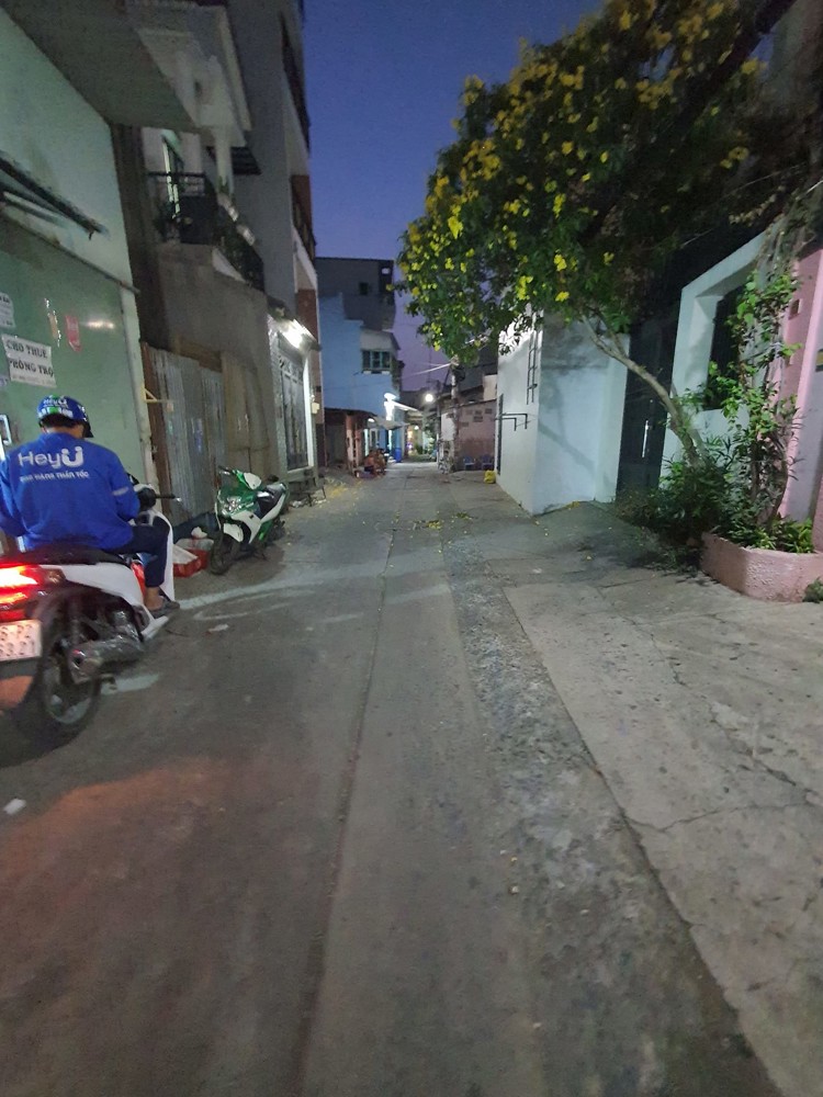 Bán Nhà Hxh Đường Bình Trị Đông, Bình Tân, 50M2, 4.5 X 11, 4 Tầng, 4Pn, Chỉ 5.2 Tỷ