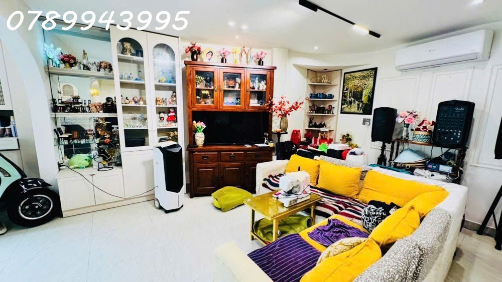 Lê Văn Sỹ - Nhà Mới Ở Ngay - Ngang Khủng Gần 8M - Hẻm Ba Gác - Cách Mặt Tiền Huỳnh Văn Bánh Vài Căn