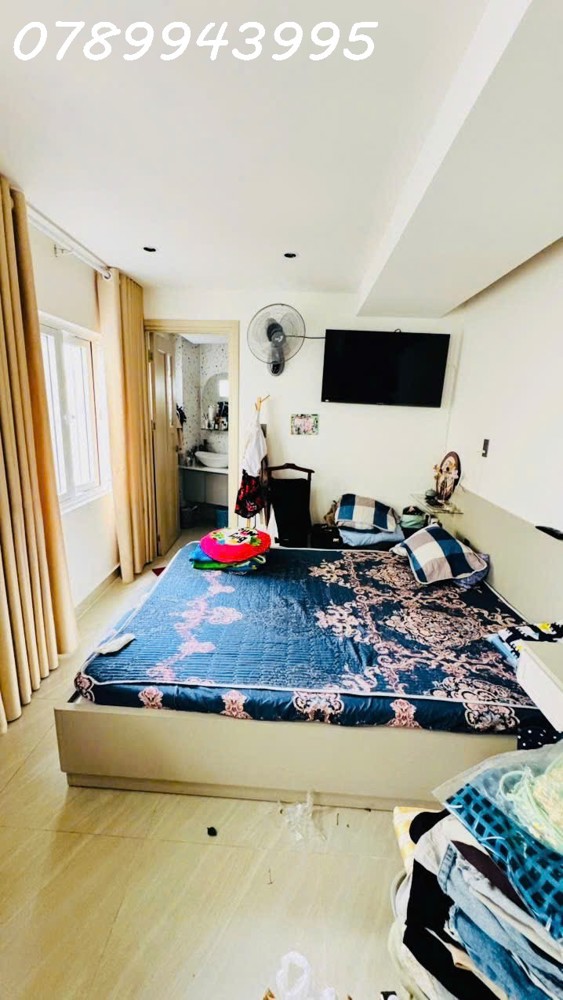 Lê Văn Sỹ - Nhà Mới Ở Ngay - Ngang Khủng Gần 8M - Hẻm Ba Gác - Cách Mặt Tiền Huỳnh Văn Bánh Vài Căn