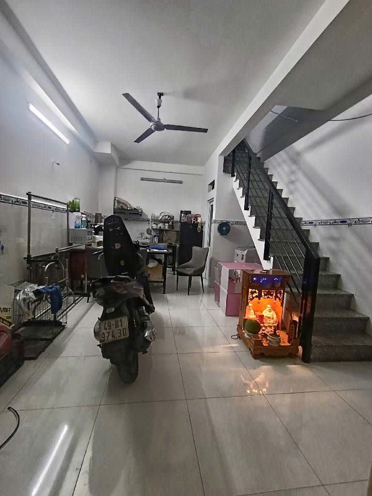 Bán Nhà Hẻm Xe Hơi Quận 7, Gần Chợ Phú Thuận 5 Tỷ 959