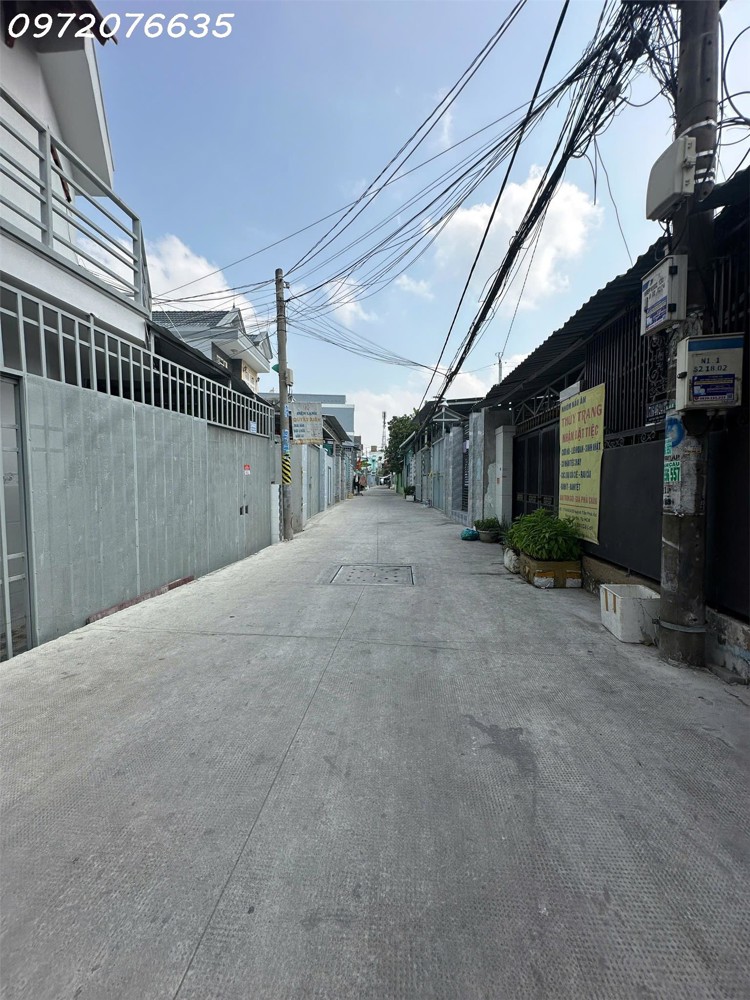 Gần Tt Văn Hóa Quận 7- Nhà 3 Tầng- Hxh 6M- Ngang 5.5M- 2 Lầu- Hxh 6- Nhỉnh 5 Tỷ- Hoàn Công