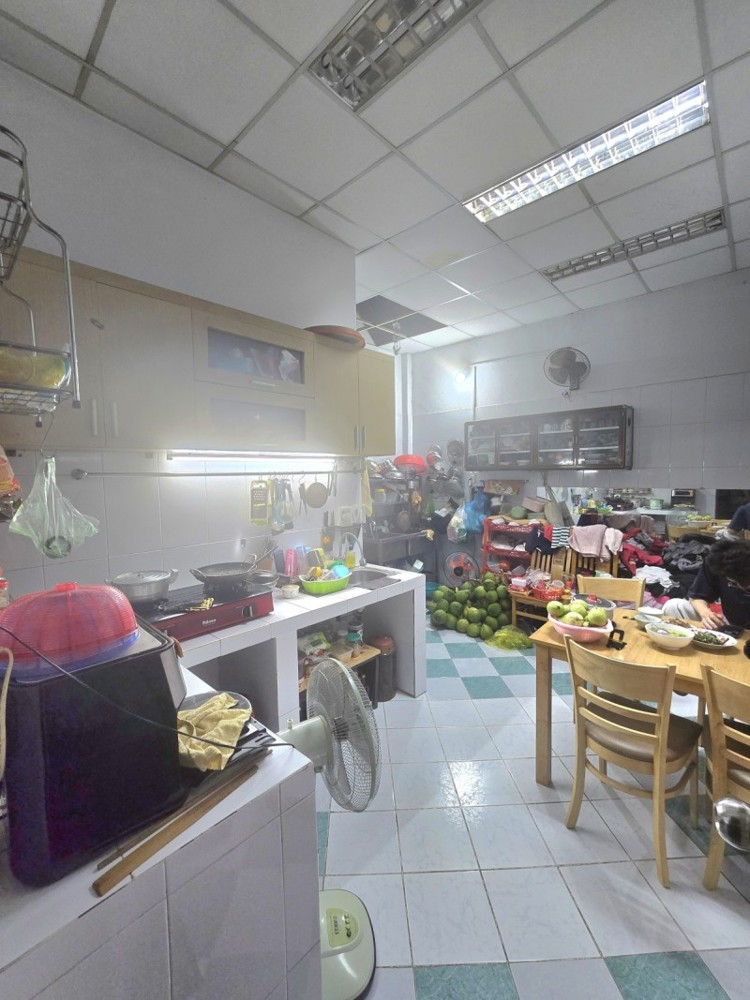 Bán Nhà Đường Linh Trung, Phường Linh Trung,Thủ Đức, Tp Hcm. Dt 80M2, 1 Tầng, Shr - Giá 8.45 Tỷ 