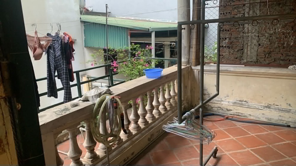 Chính Chủ Bán Nhà Trung Tâm Cầu Giấy 137M2 - 3 Tầng- Mặt Ngách Rộng, Ô Tô Đỗ Cách 15M