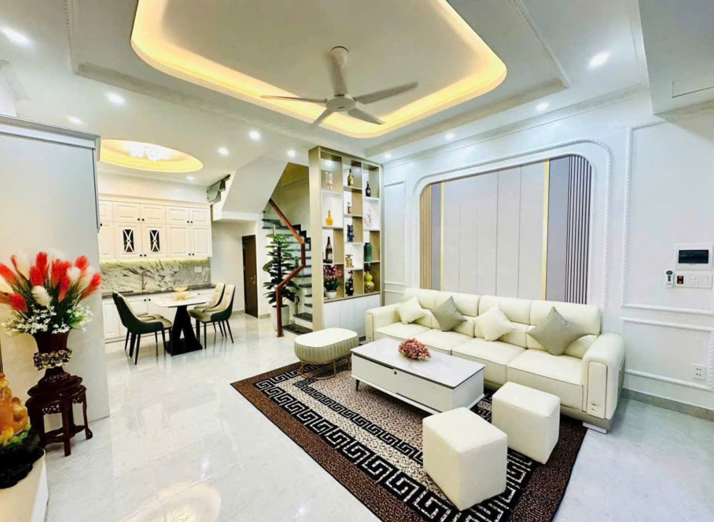 Thái Hà – 32M – 4T – Mt 5M – Lô Góc 3 Mặt Tiền – 8.5 Tỷ