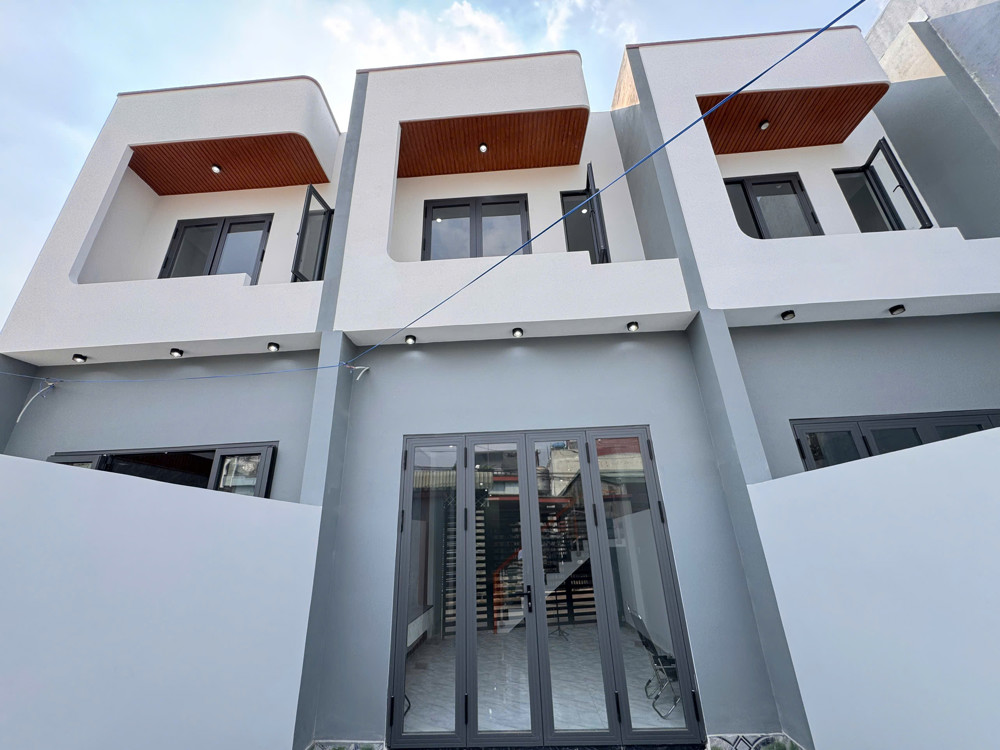 Tân Hòa, Biên Hòa – Chỉ 500Tr Sở Hữu Nhà Phố Full Nội Thất – Ngang 4.2M – Bank Hỗ Trợ 80% – Giá ~3